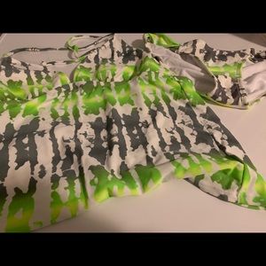 2 piece brand new swim wear size L in white, green and grey combination.